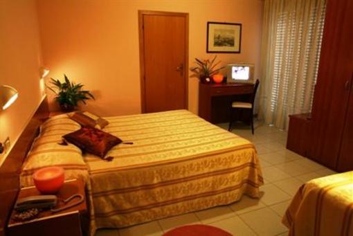 фото отеля Sorriso Hotel Rimini