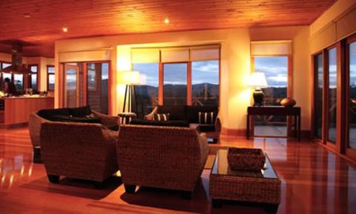 фото отеля The Peninsula Experience Farmhouse Dover (Australia)