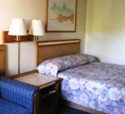 фото отеля Travelers Inn Bullhead City