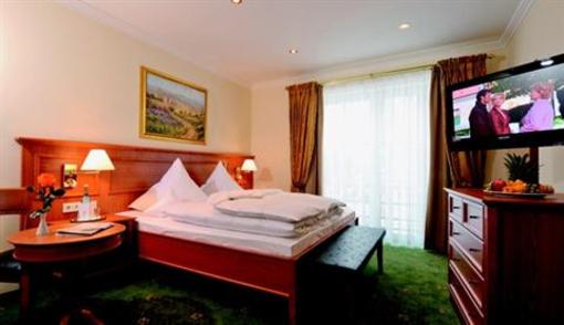 фото отеля Hotel Schweizer Hof