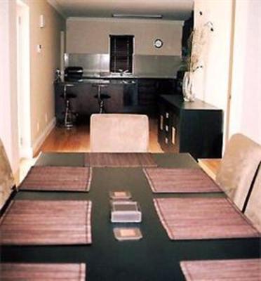 фото отеля H & A Guest Houses Hermanus