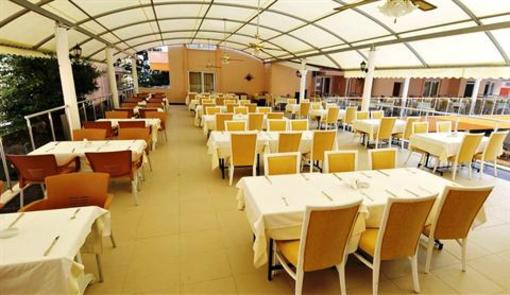 фото отеля First Class Hotel