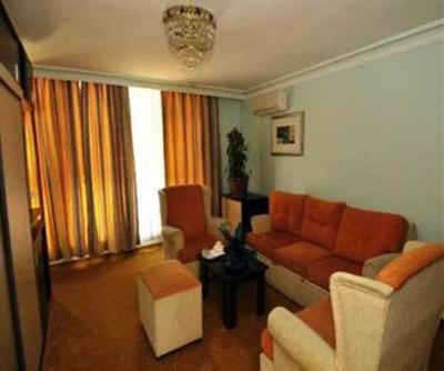 фото отеля First Class Hotel