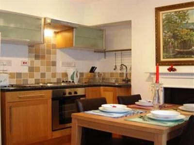 фото отеля Betty's York Holiday Flat 61
