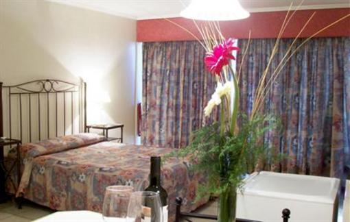 фото отеля Garden All Suites Mendoza