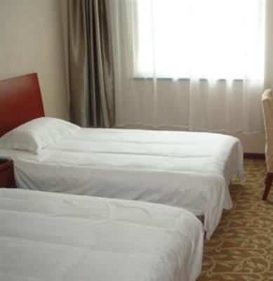 фото отеля Green Tree Inn Chain Jining Jianshe Road