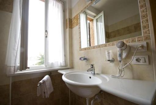 фото отеля San Marco Hotel Bardolino