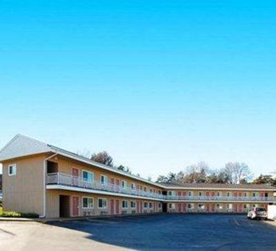 фото отеля Econo Lodge West Dodge