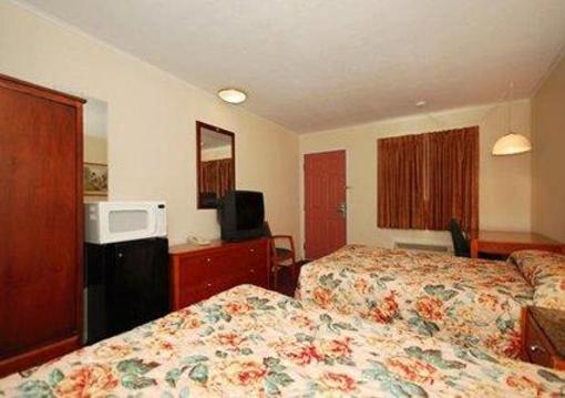 фото отеля Econo Lodge West Dodge