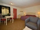 фото отеля Econo Lodge West Dodge