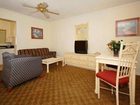 фото отеля Econo Lodge West Dodge