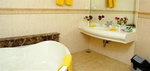 фото отеля Siantar Hotel Parapat