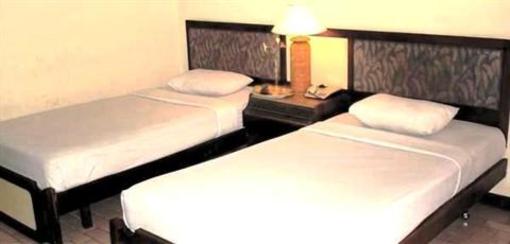 фото отеля Siantar Hotel Parapat