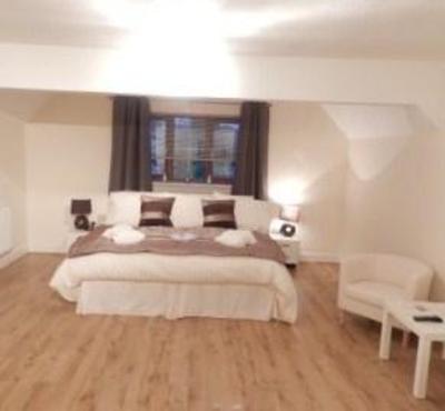 фото отеля Racecourse Guest House