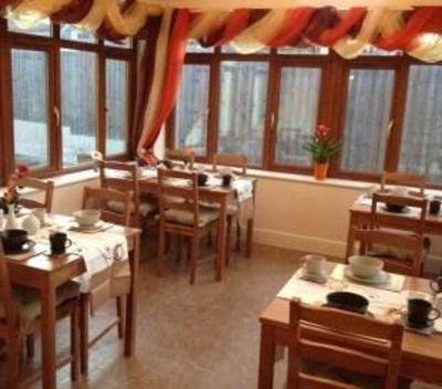 фото отеля Racecourse Guest House