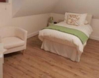 фото отеля Racecourse Guest House