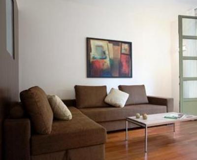 фото отеля L.i.Bcn Apartment Ramblas Miro IV