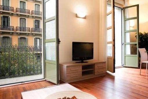 фото отеля L.i.Bcn Apartment Ramblas Miro IV