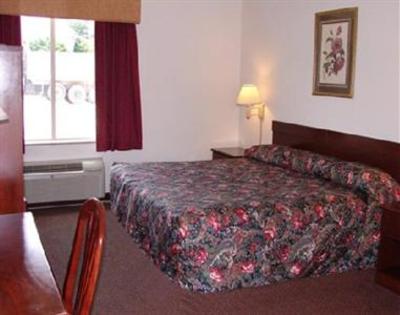 фото отеля Red Carpet Inn Chambersburg