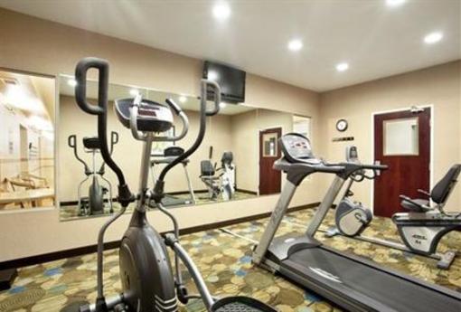 фото отеля Holiday Inn Express Le Roy