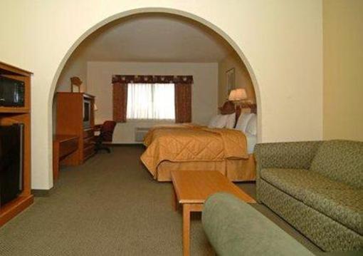 фото отеля Comfort Inn & Suites Deming