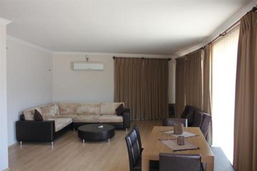 фото отеля Yagmur Apartments & Hotel