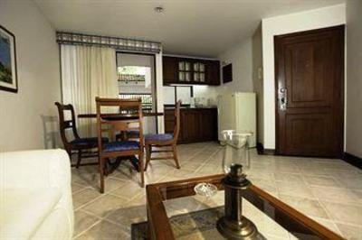 фото отеля Travelers Suites Castellon De Juanambu Hotel Cali