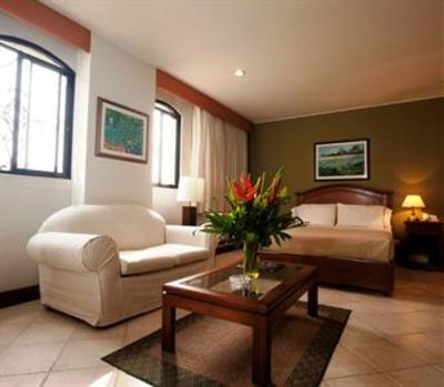 фото отеля Travelers Suites Castellon De Juanambu Hotel Cali