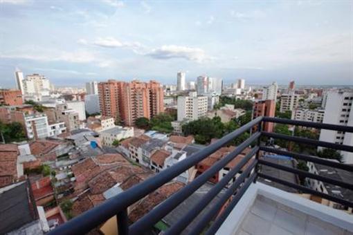 фото отеля Travelers Suites Castellon De Juanambu Hotel Cali