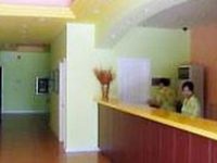 Home Inn (Nanchang Shanghai North Road)