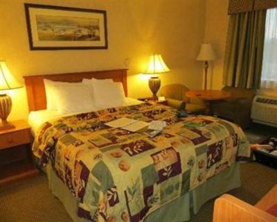 фото отеля GuestHouse Inn Bellingham