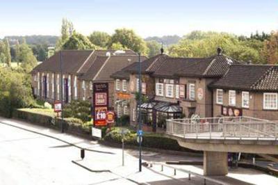 фото отеля Premier Inn Greenford London