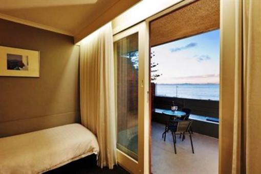 фото отеля Beachfront Voyager Motor Inn