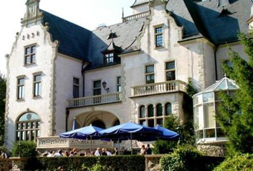 фото отеля Hotel Schloss Tremsbuttel
