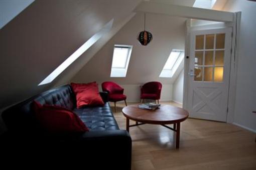 фото отеля Guesthouse Octavo Framnesvegur Reykjavik