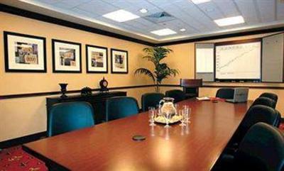 фото отеля Homewood Suites Long Island - Melville