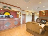 Days Inn and Suites Kokomo