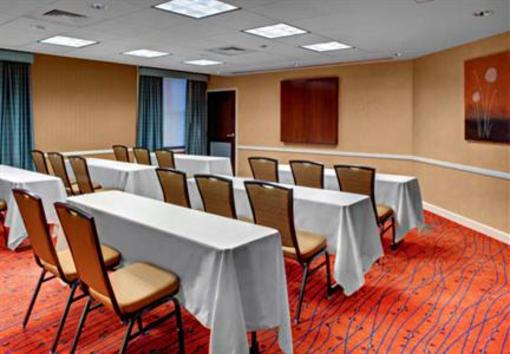фото отеля Residence Inn Richmond Chester