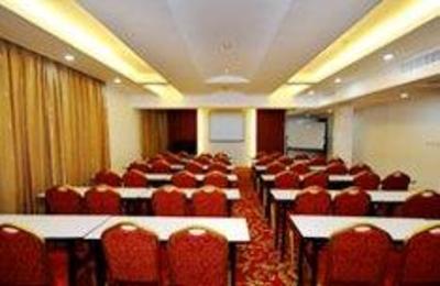 фото отеля Huaqiao Hotel Wenzhou