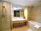 фото отеля Huaqiao Hotel Wenzhou