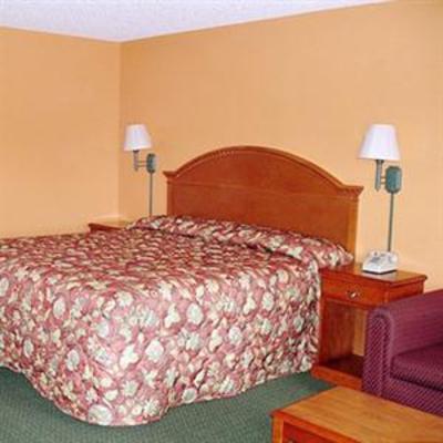 фото отеля American Inn Cleburne