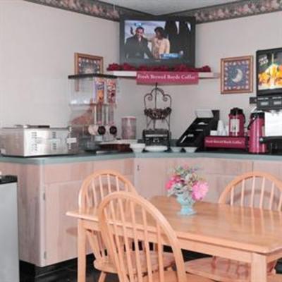 фото отеля American Inn Cleburne