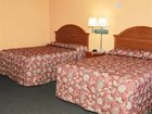 фото отеля American Inn Cleburne