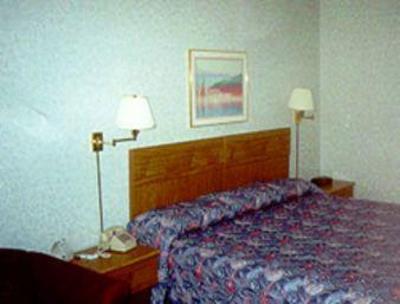 фото отеля Travelodge Hotel Cleveland Willoughby