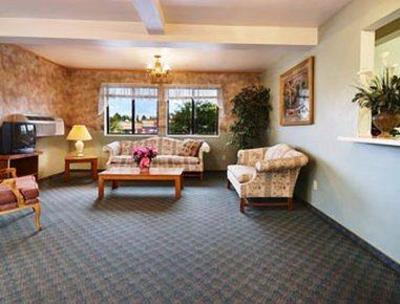 фото отеля Super 8 Motel Moscow (Idaho)