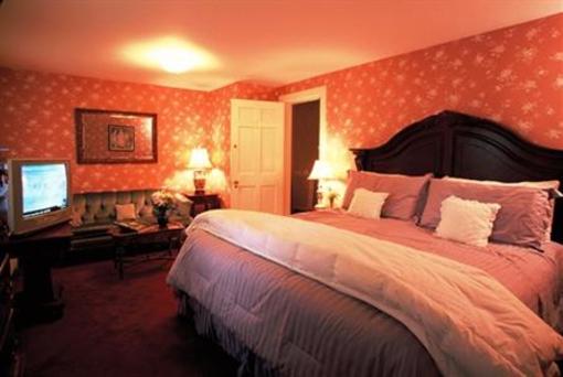 фото отеля Devonfield Inn