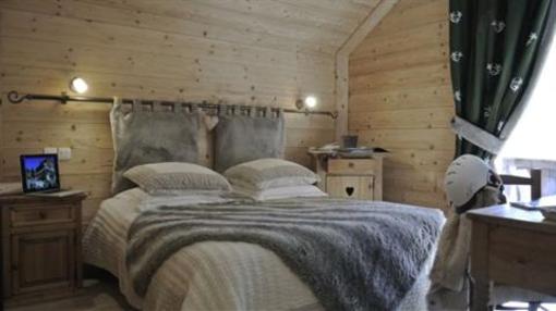 фото отеля Chalet Hotel La Balme