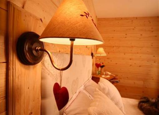 фото отеля Chalet Hotel La Balme