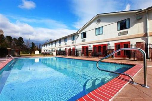 фото отеля Holiday Inn Express Hotel & Suites Camden (Arkansas)