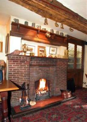 фото отеля Horse & Farrier Inn